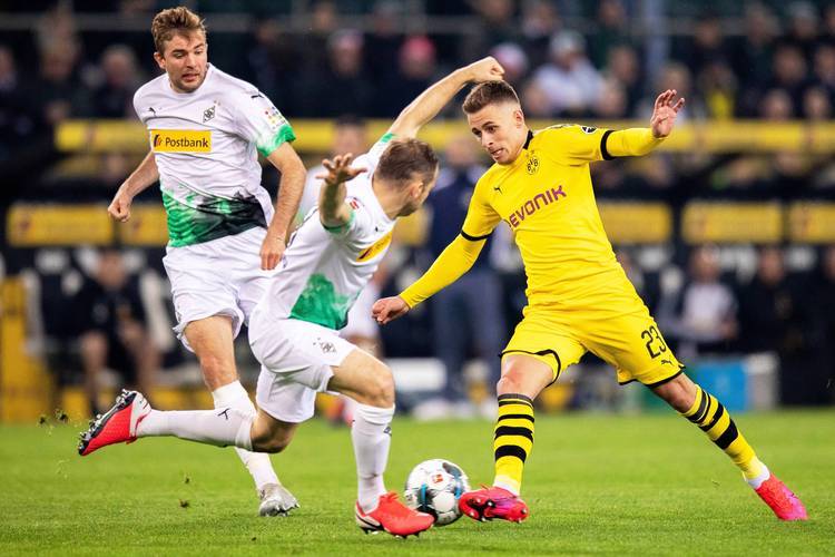 关于德国杯加时末段再迎强敌；葡萄牙体育迎来里程碑；主帅态度：管理层满意；赛程密集仍需轮换的信息