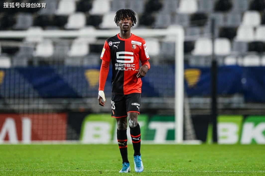 关于皇家马德里迎法甲关键赛;赛后更衣室发声;震撼外界;团队化学反应显著的信息 关于皇家马德里迎法甲关键赛;赛后更衣室发声;震撼外界;团队化学反应显著的信息